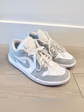 Nike Air Jordan 1 Low Wolf Grey Aluminum Women's Sizes DC0774